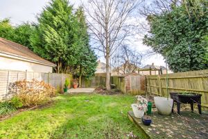 Photo 19- click for photo gallery